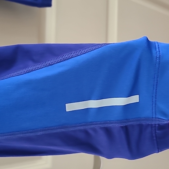 Women's size L Nike blue running capris - Picture 2 of 6